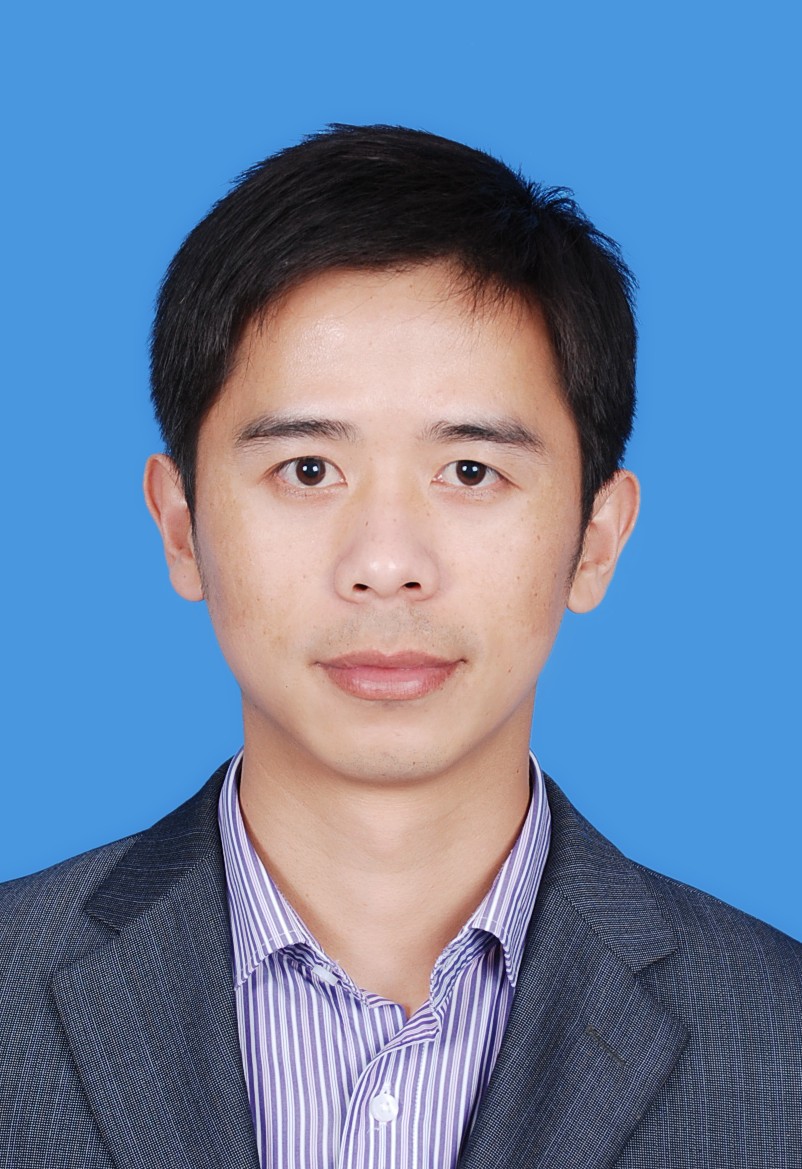 陆慧_律师照片