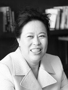 丁羽心又名丁书苗，58岁，以煤炭运销起家，曾任山西省政协委员，中国扶贫开发协会副会长、博宥投资管理集团有限公司名誉主席等头衔。因涉嫌非法经营罪正被审查起诉。