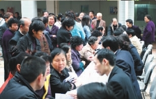 法治武汉建设系列报道———法治江岸(组图)