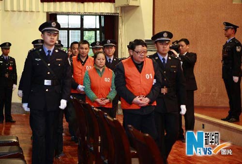文强面对死刑判决表情平静已表示将上诉