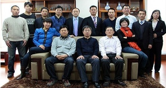 （安博律师事务所重要案中心律师团队合影）