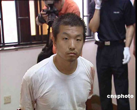上海袭警案主犯杨佳上午被执行死刑